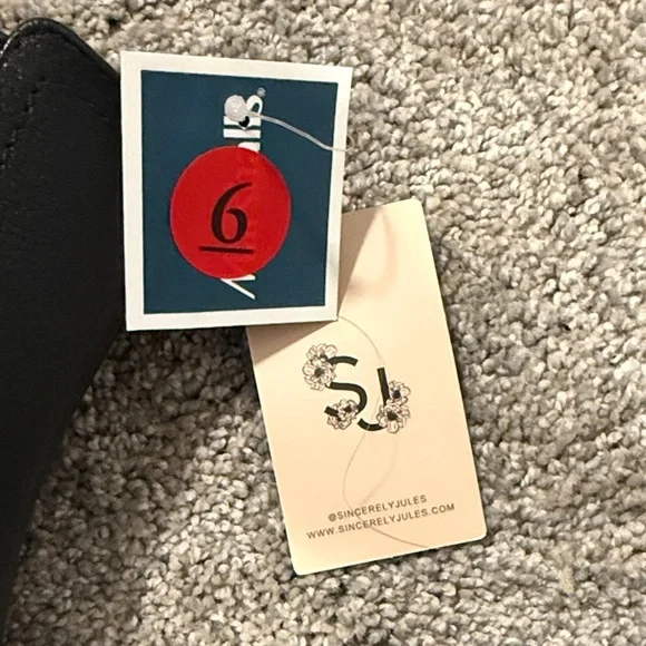 Sincerely Jules Black Ankle Boots - Picture 2 of 5